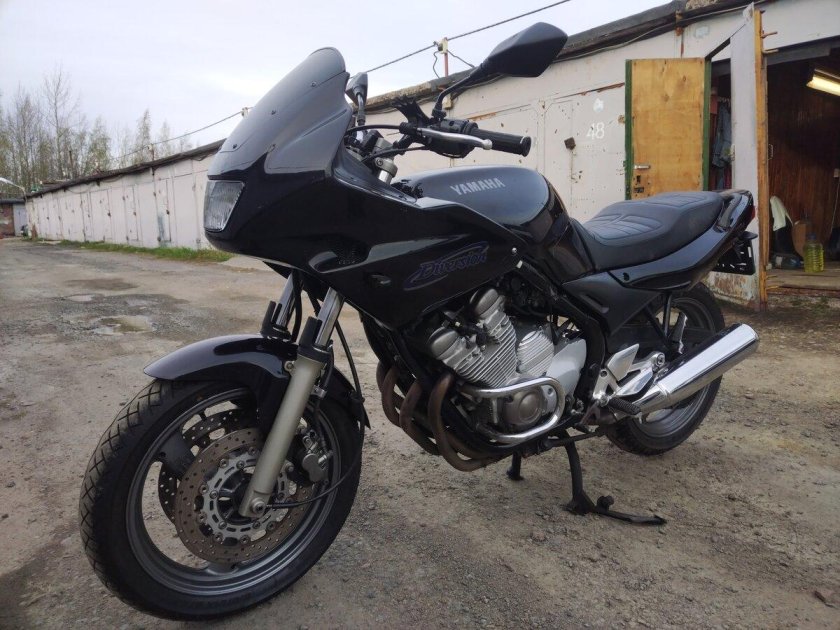 Мотоцикл yamaha
