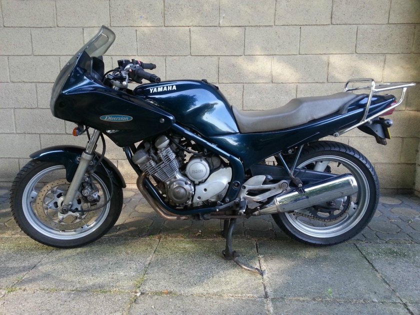 Yamaha xj600 1995