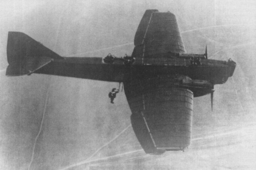 Тб1 бомбардировщик Туполева
