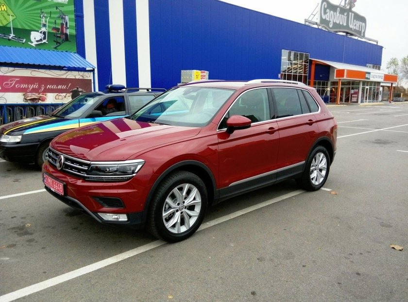 Фольксваген Тигуан 2 цвета