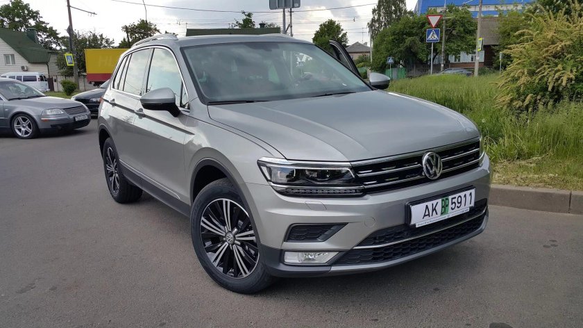 VW Tiguan 2 серебристый