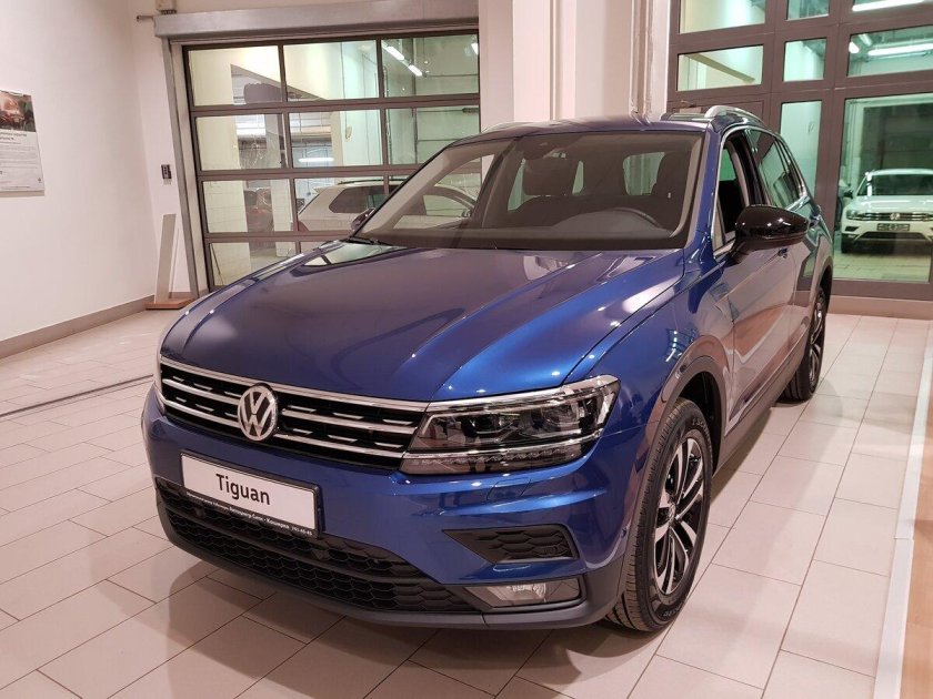 Volkswagen Tiguan 2019 Blue