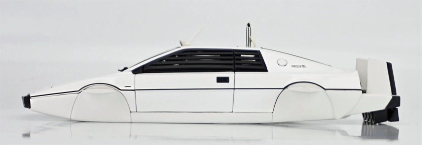 Lotus Esprit 1976 Джеймса Бонда амфибия