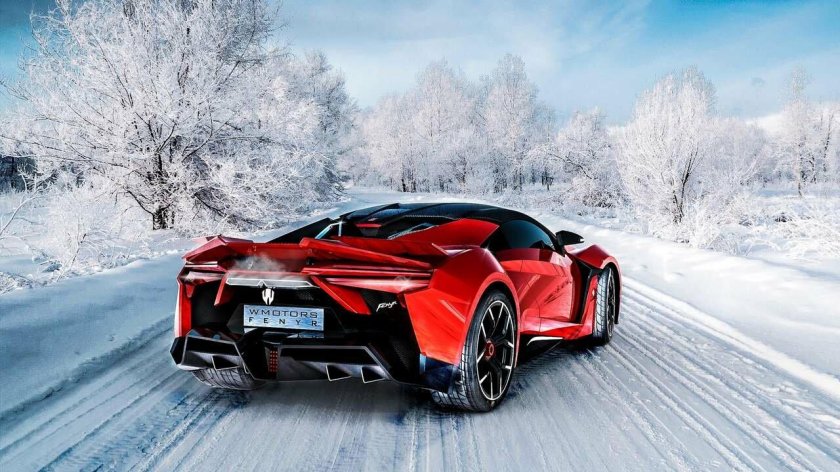W Motors Fenyr Supersport