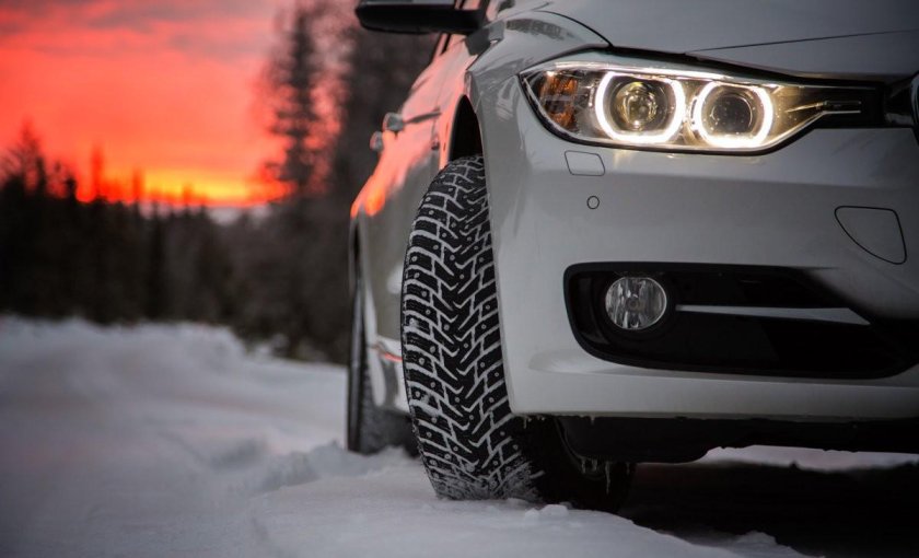 Машина зима