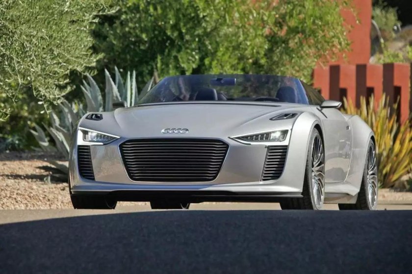Audi e-tron Spyder Concept 2010