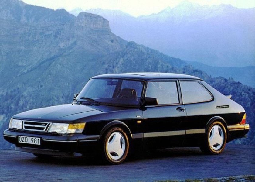 Saab 900s