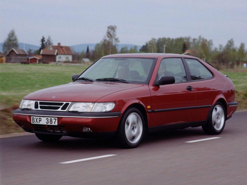 Saab 900 ii