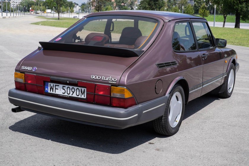 Saab 900 Turbo