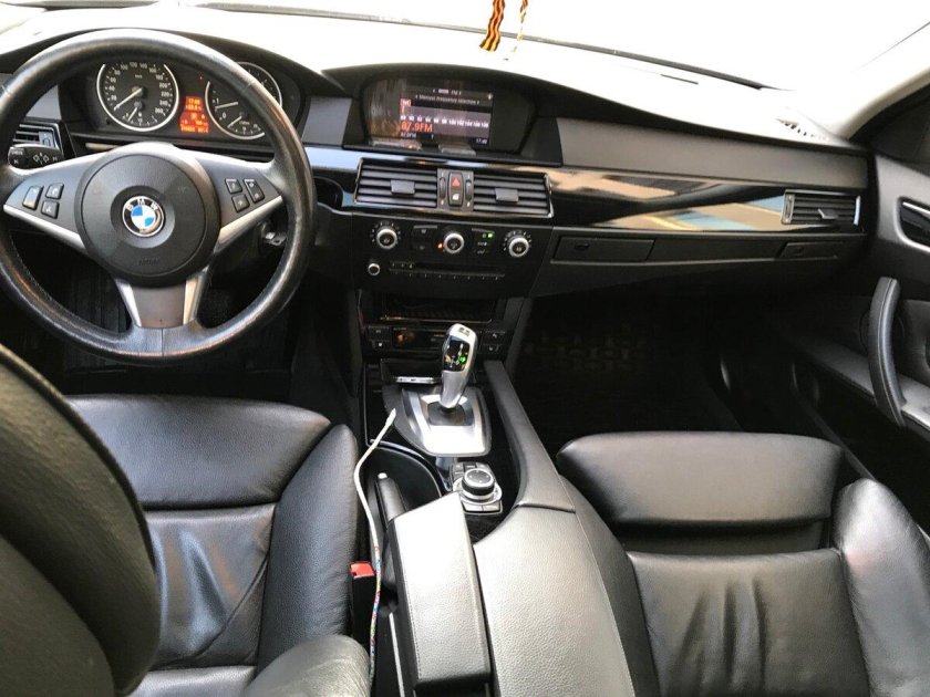 BMW 530 e60 салон