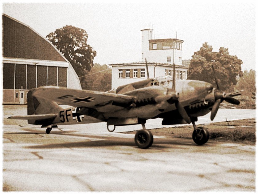 Транспортный самолет Gotha go-244