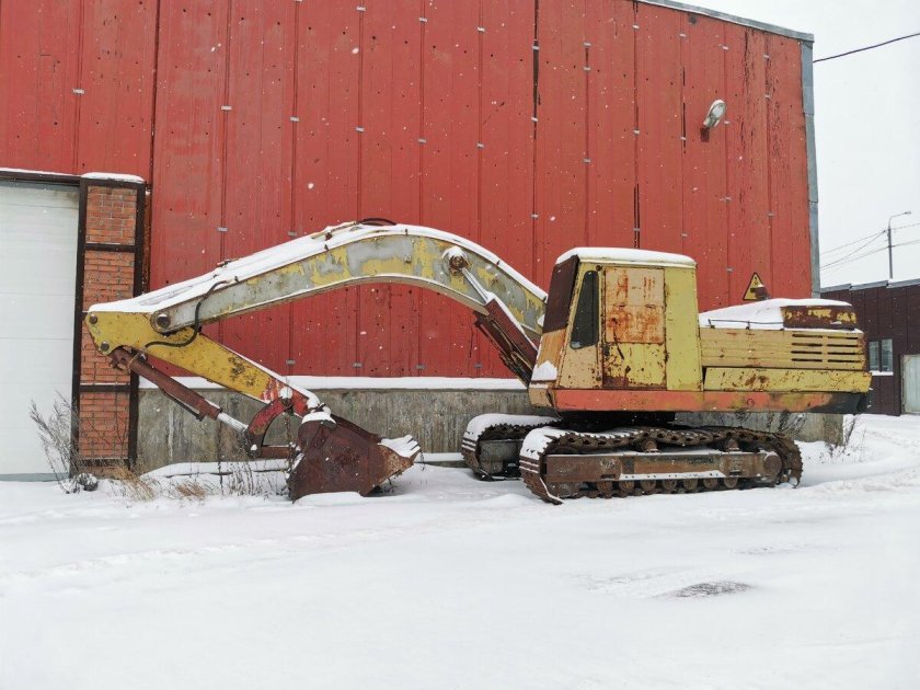 Экскаватор эо 4225