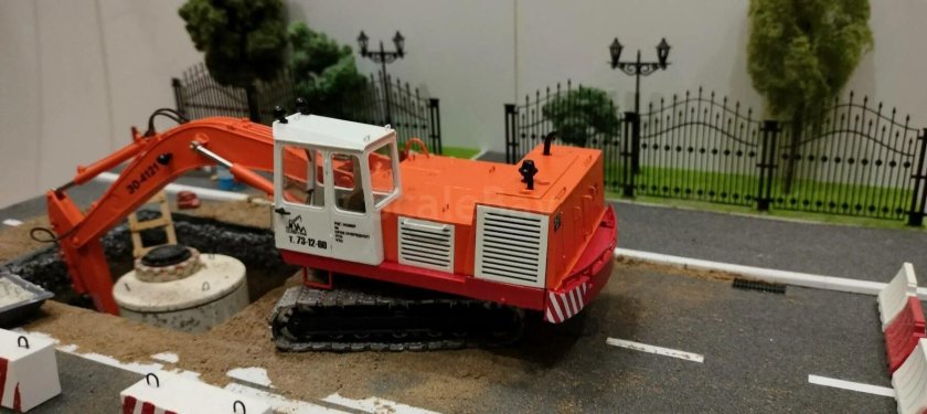 Экскаватор ЭО-4121