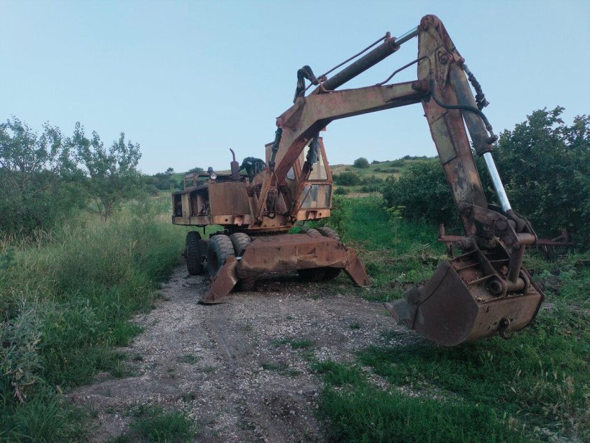 Экскаватор колесный эо-3326