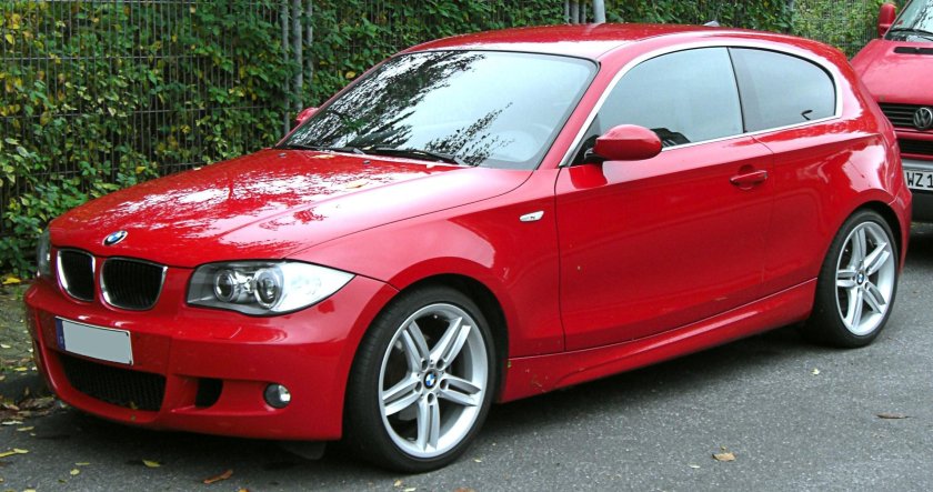 BMW e81 Red