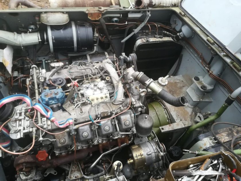 Двигатель КАМАЗ БТР 80