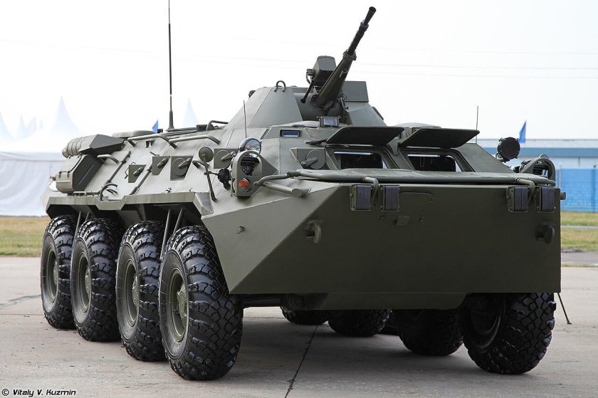 БТР-80 бронетранспортёр