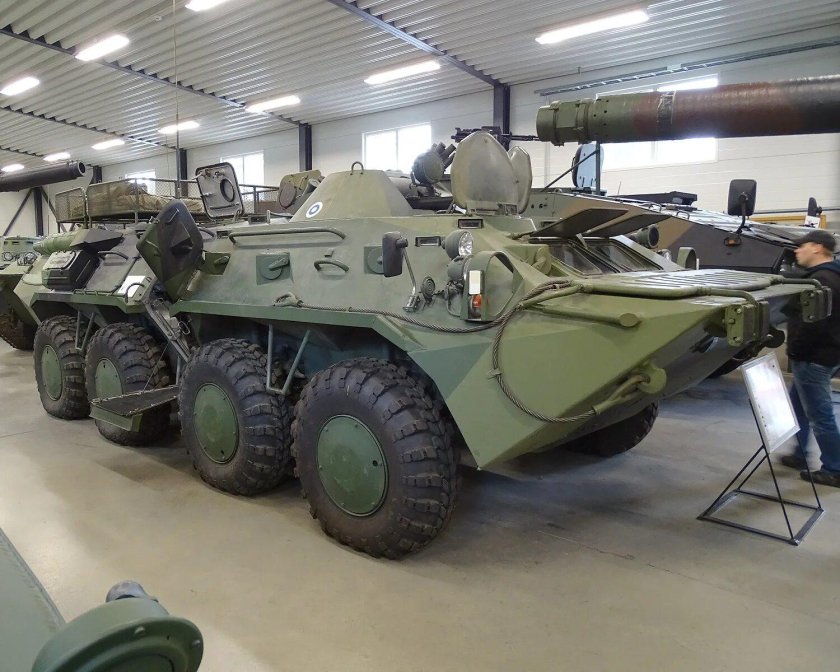 Триплекс БТР 80