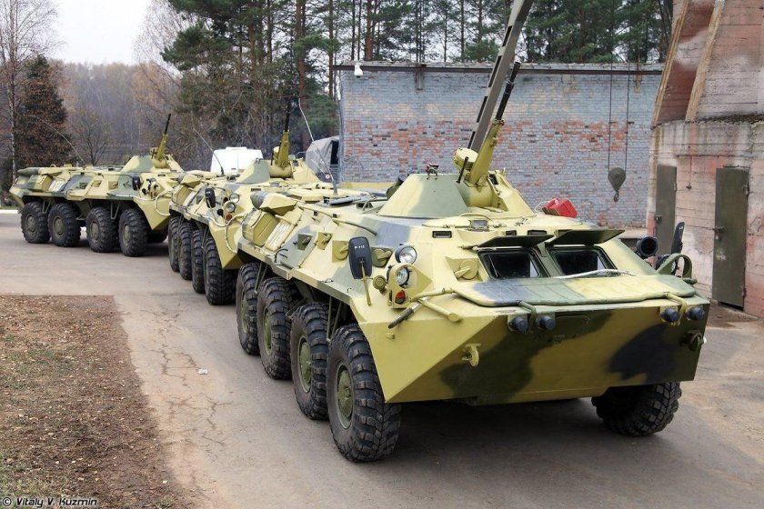 БТР-80 бронетранспортёр