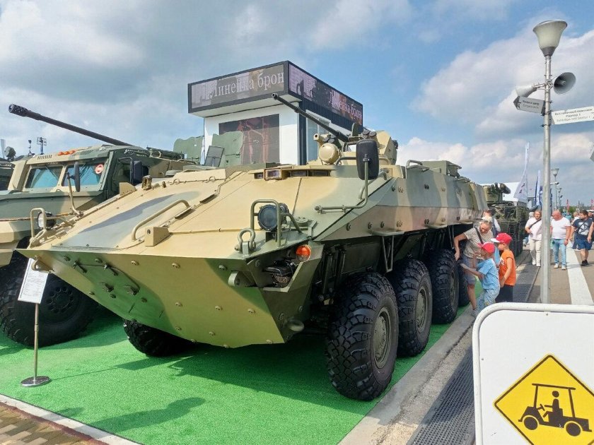 БТР 82а 2023