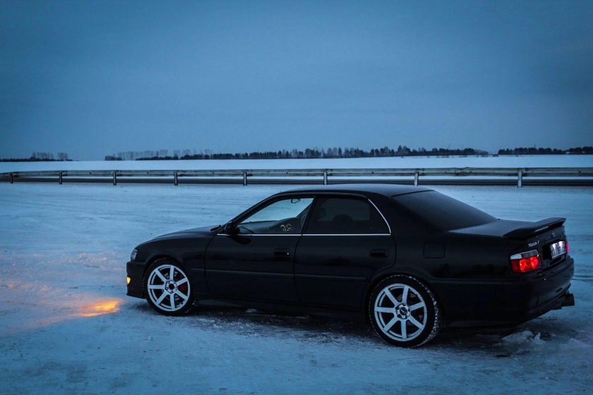 Тойота Чайзер 100