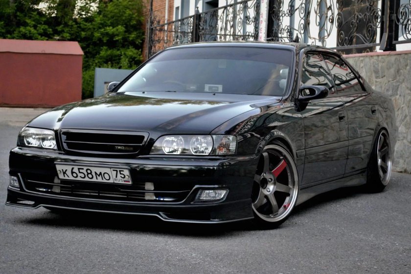 Toyota Chaser jzx100 черный
