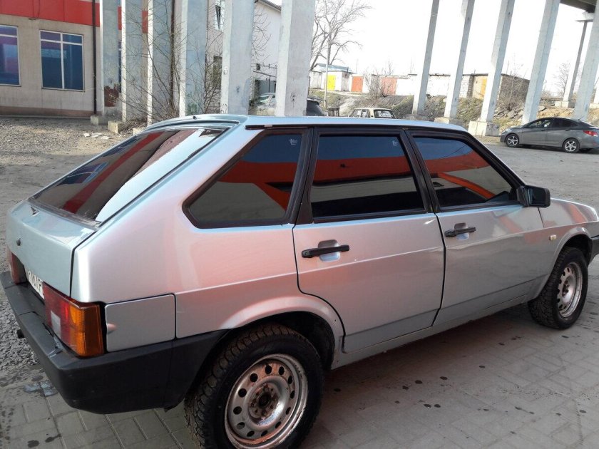 ВАЗ 2109 серебристый металлик