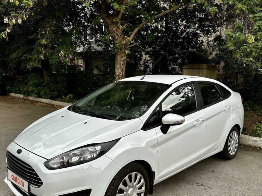 Форд Фиеста 2016