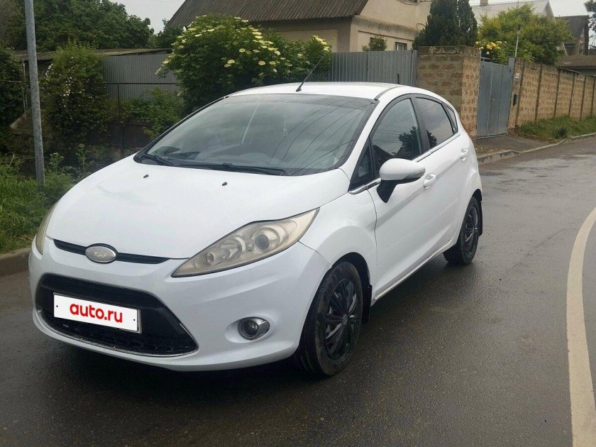 Форд фиеста 2011 1.4 автомат