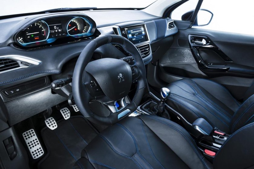 Peugeot 2008 Interior