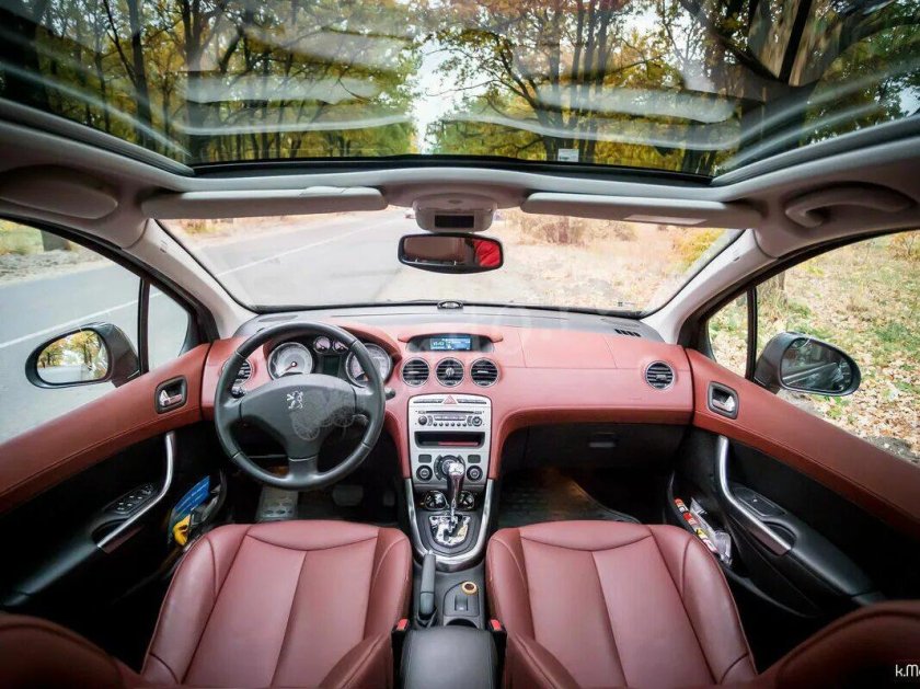 Пежо 308 салон