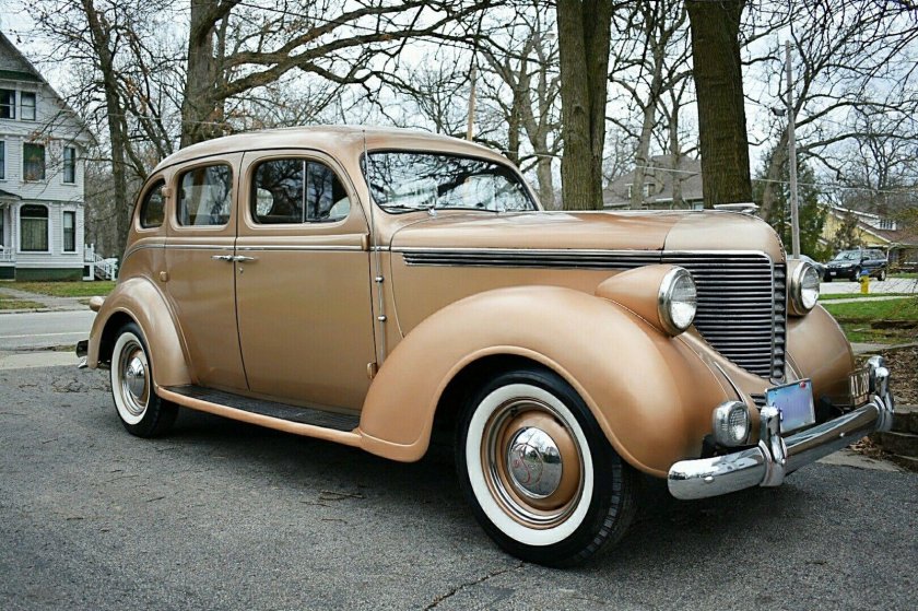 DESOTO 1938
