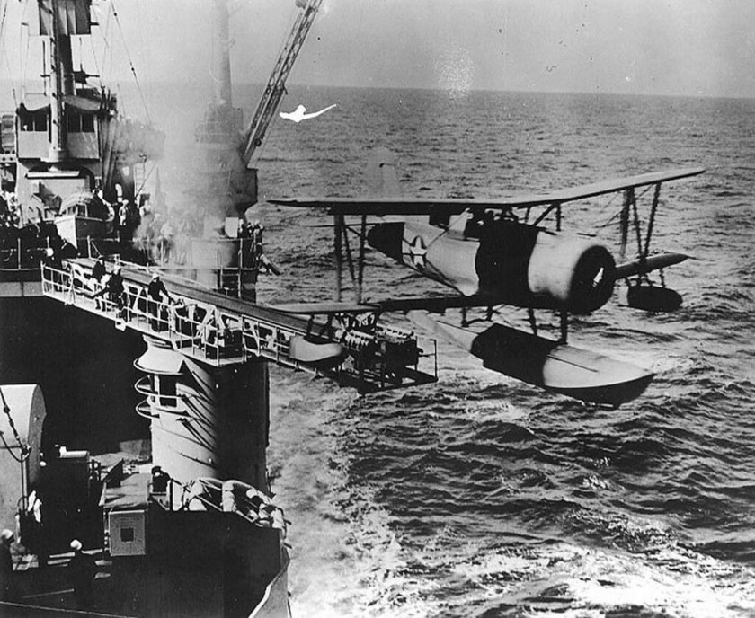 Бой в коралловом море май 1942