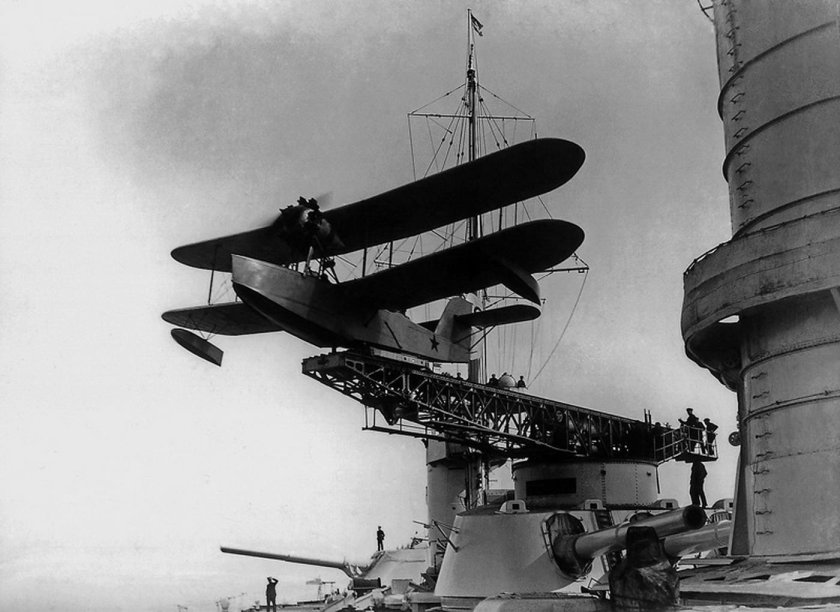 Линкор Парижская коммуна