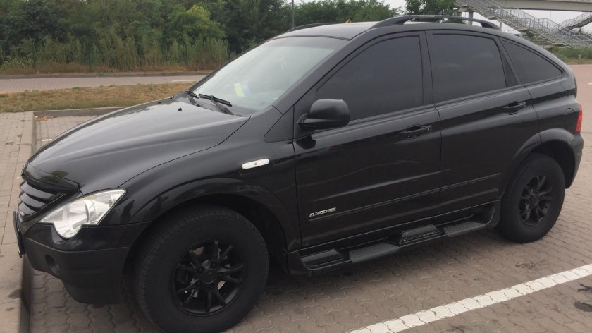 ССАНГЙОНГ Актион 2008