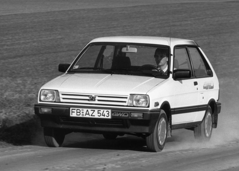 Subaru Justy 1