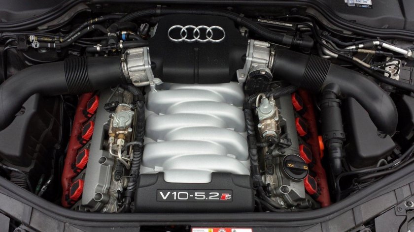 Audi s8 d3 5.2 v10