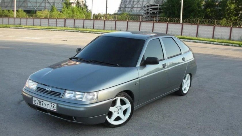 Лада ВАЗ 2112