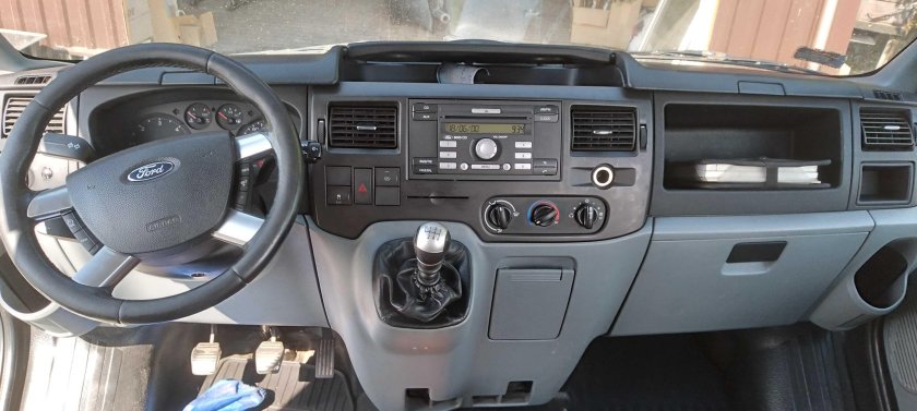 Ford transit 2008