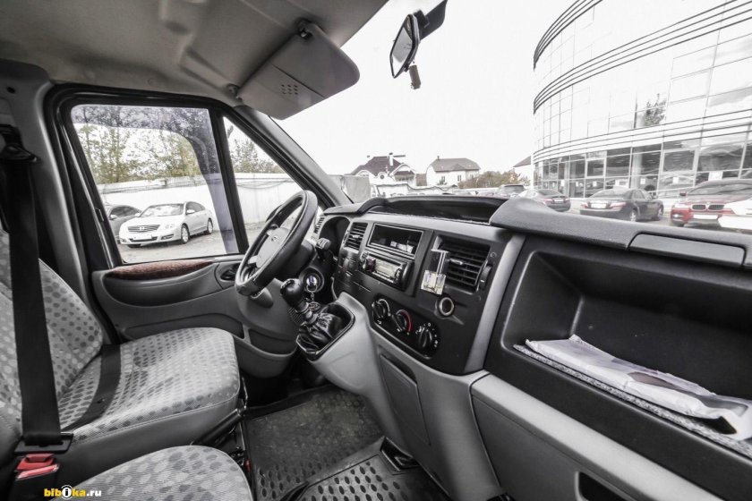 Ford Transit 2013 Грузопассажирский