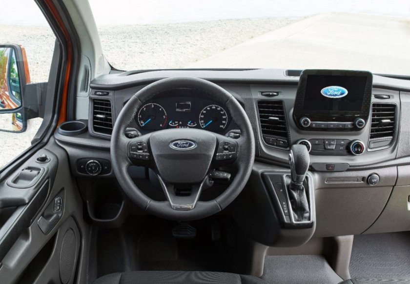 Ford Transit 2018 салон