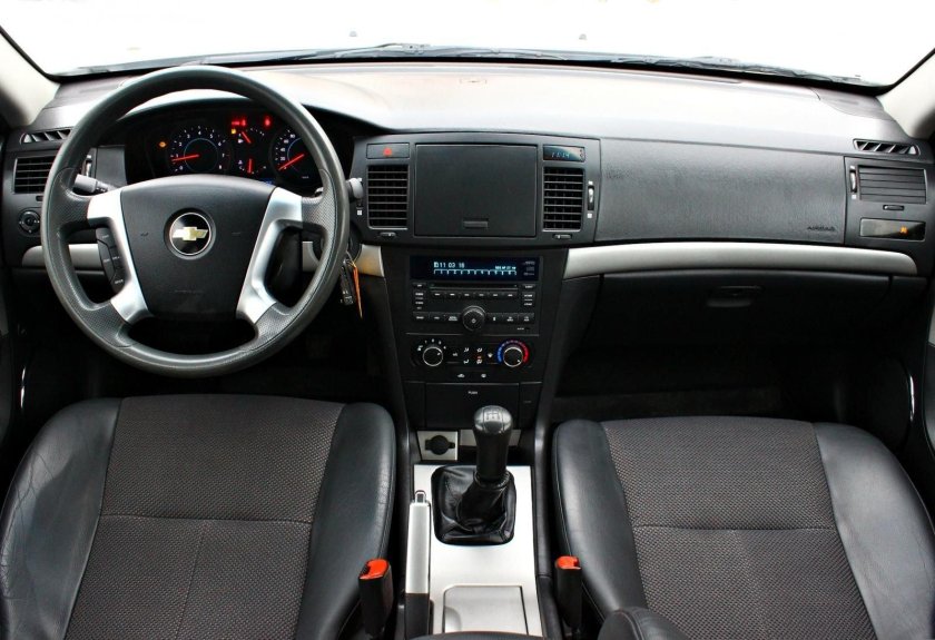 Chevrolet Epica 2012 салон