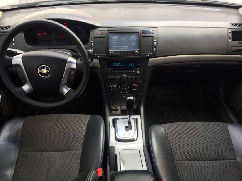Chevrolet Epica 2012 салон