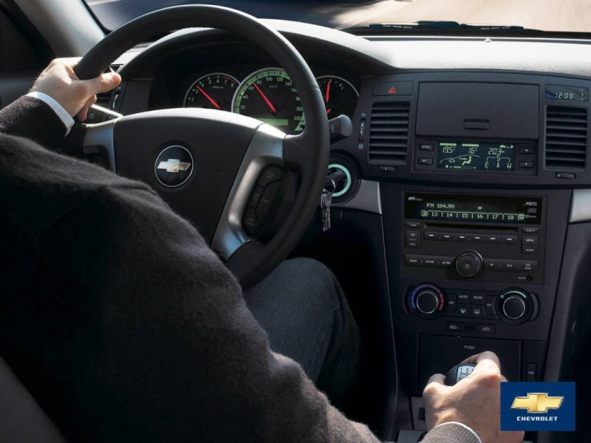 Chevrolet Epica 2013 салон