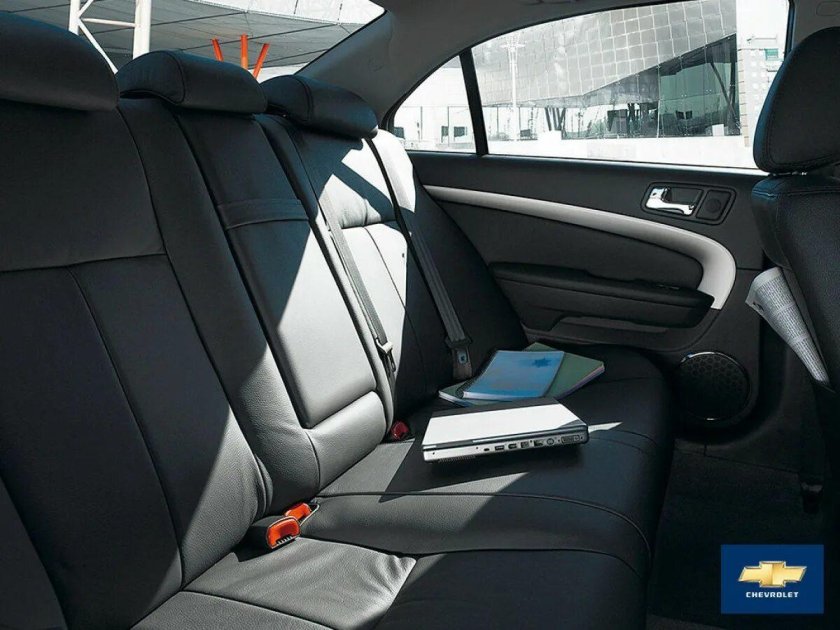 Chevrolet Epica 2013 салон