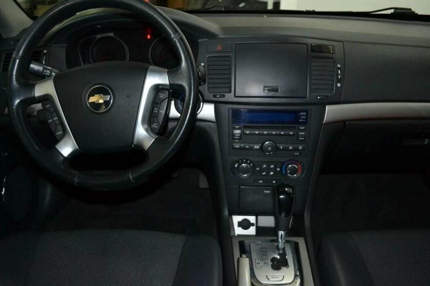 Chevrolet Epica 2008 салон