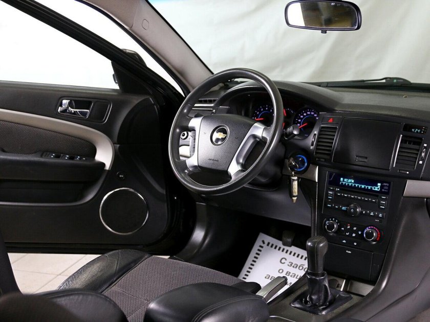 Chevrolet Epica 2013 салон