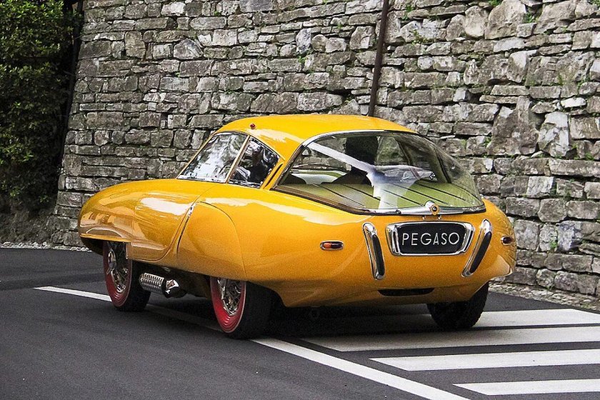 Pegaso z-102