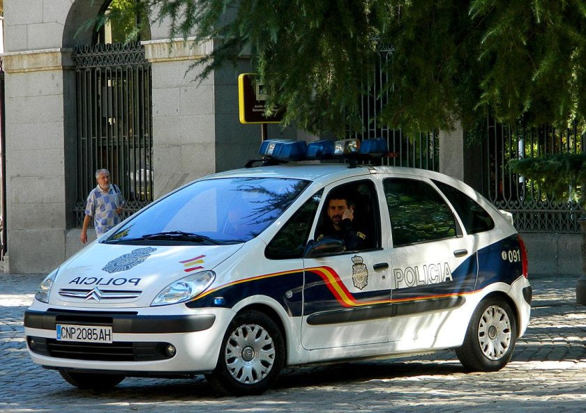 Полиция Испании автомобили