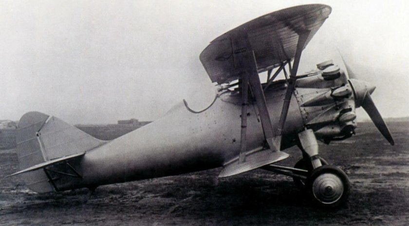 Поликарпов и-6